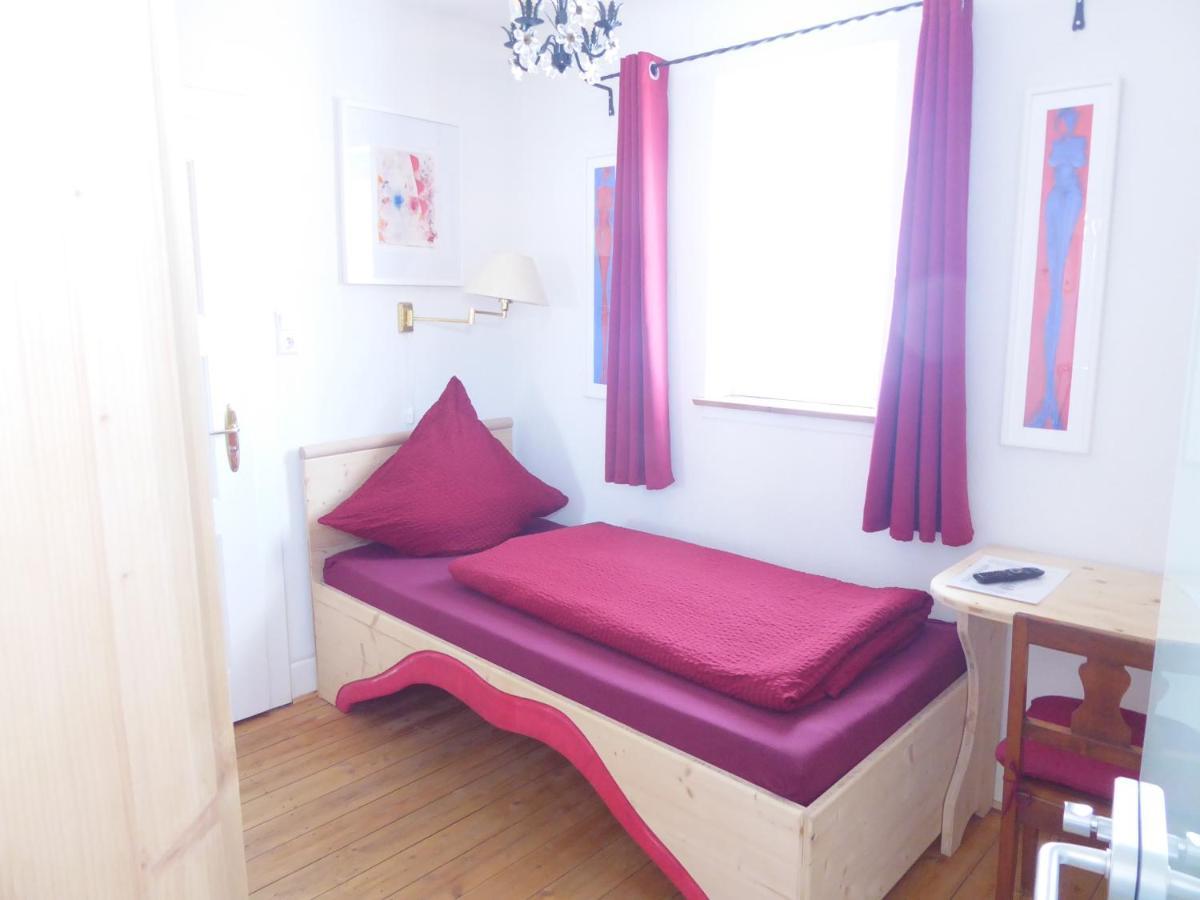 Pension Zur Rose Weil am Rhein Bagian luar foto