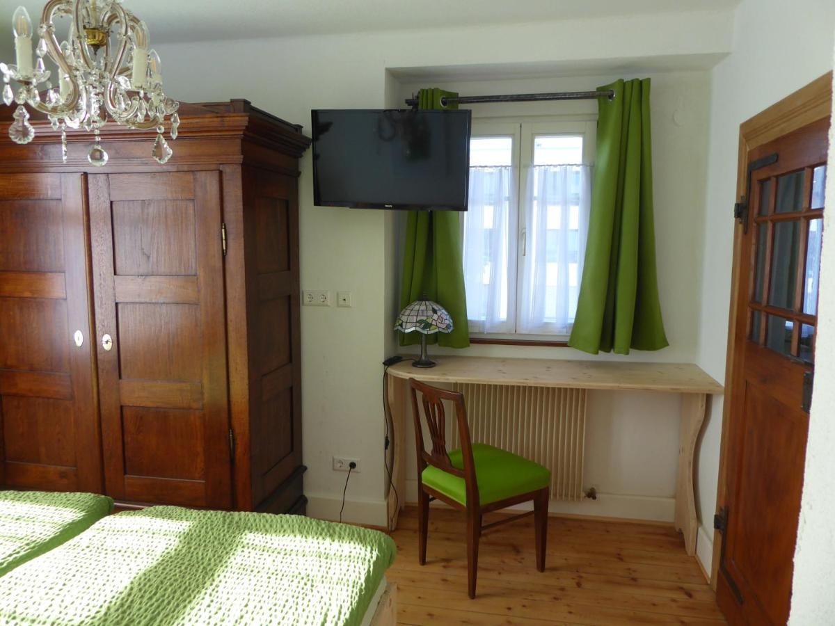 Pension Zur Rose Weil am Rhein Bagian luar foto